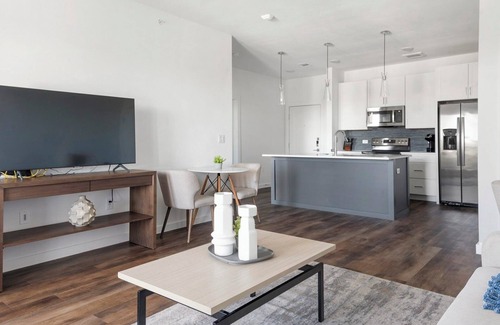 Austin Apartment | Artesian 1BD 23 - One Bedroom Apartment, Sleeps 2
