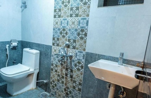 Morjim Hotel | Artham Guesthouse
