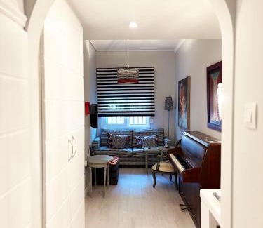 Anafiotika Apartment | Arthome Acropolis Spot