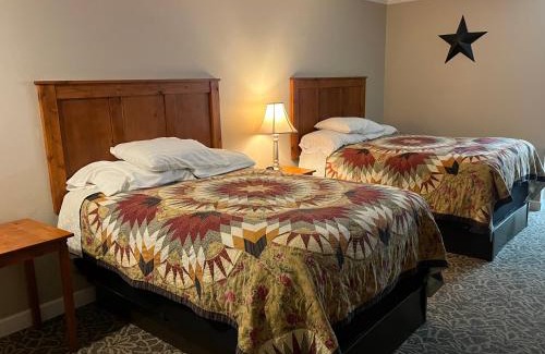 Arthur Hotel | Arthur Country Inn