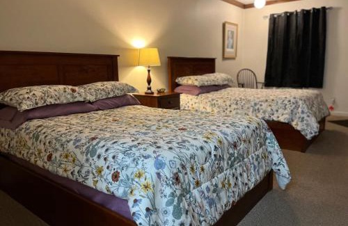 Arthur Hotel | Arthur Country Inn