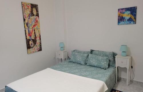 Nea Kios Apartment | Artistic and Relaxing Experience