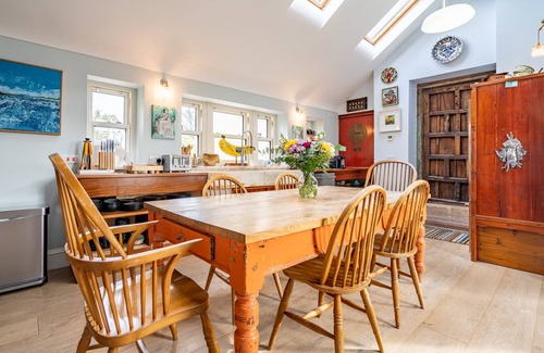 Inver House | Artistic & Quirky | 3 Residences on a Luxury Estate | Minutes from Inver Beach
