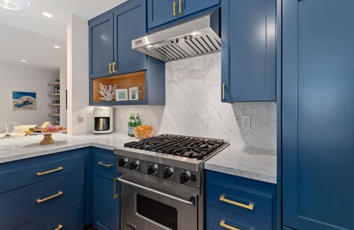 Upper East Condo | Arts District House - Perfect Pied-à-Terre in Santa Barbara
