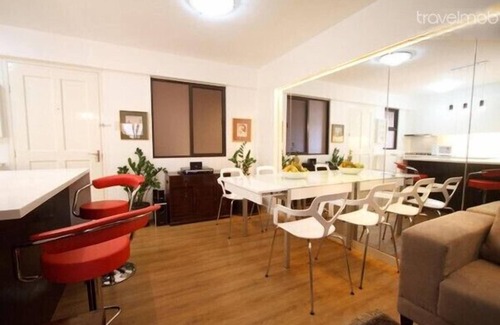 Las Pinas Condo | Artsy 2BR ResortSUITE21+WiFi+Kitch, ALABANG nrMall