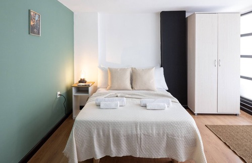 Haifa Apartment | Artsy Nest in Haifa Center by Sea N' Rent