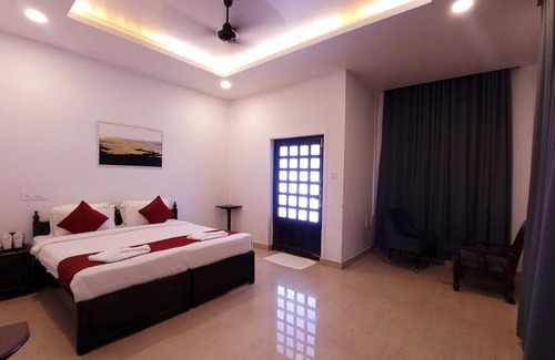 Rajakkad Resort | Aruvi Resort Munnar
