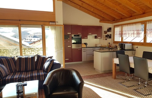 Zillis House | As good as new 3 ½ room apartment in Zillis/Andeer