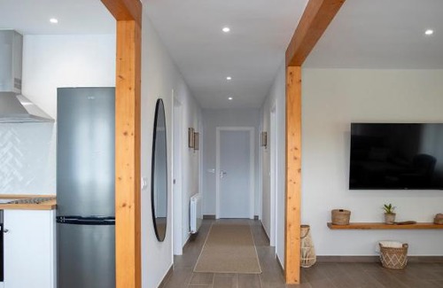 Sober House | As Lavandas, Sober