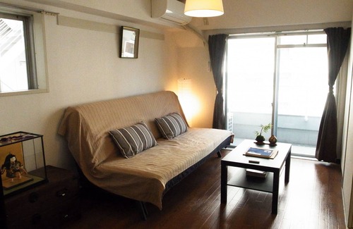 Ikebukuro Apartment | Asayake