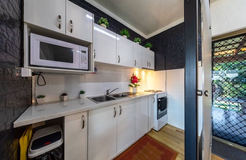 Ascot Hotel | Ascot Budget Inn & Residences