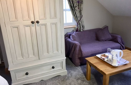 Dungannon Bed & Breakfast | Ashbrook House B&B