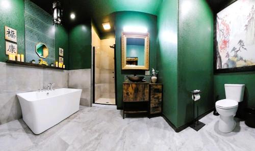 Sparks House | Asian Zen Den