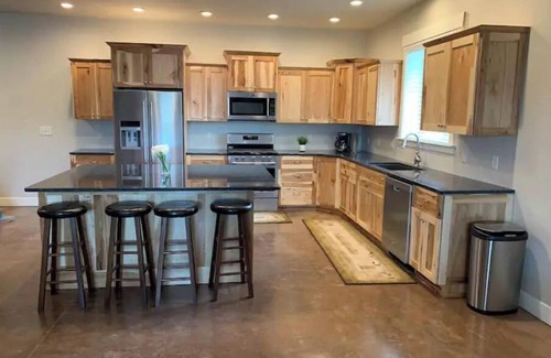 Panguitch House | Asixk 1 (Brand New)