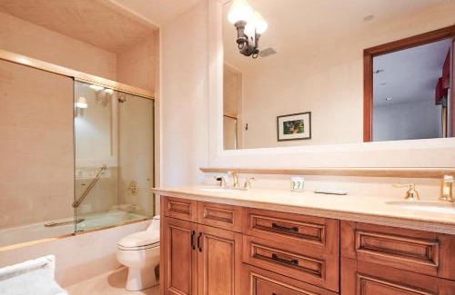West End House | Aspen Meadows Resort 111