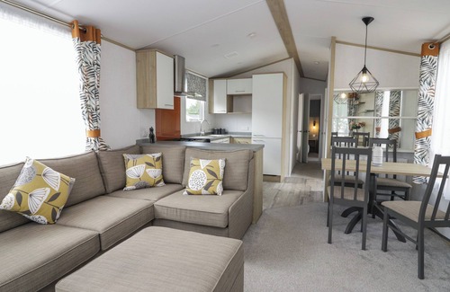 Denny Cottage | ASPEN, pet friendly, with a garden in Denny