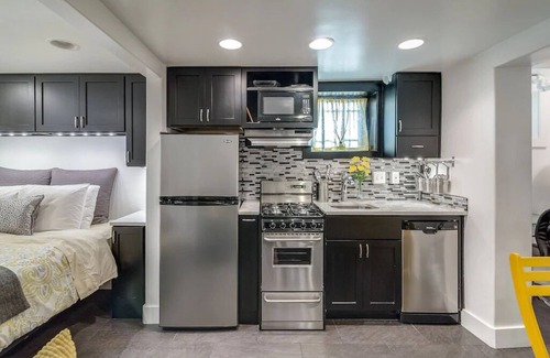 Central Business District Apartment | Aspenwood Manor- Perfect, New Adorable Micro Apart! (Basement)