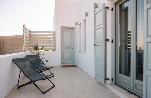 Megalochori House | Assyr B - Santorini Cozy Cycladic Retreat