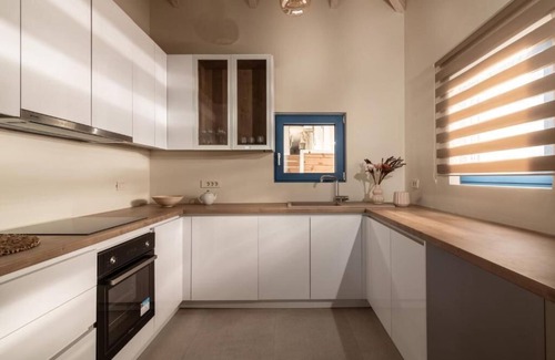Argassi Villa | Astarte Villas - Bleu Beach Front Villa with Pool