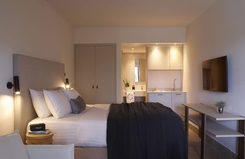 Pyrgos Psilonerou Hotel | Asterion Suites & Spa - Designed for Adults