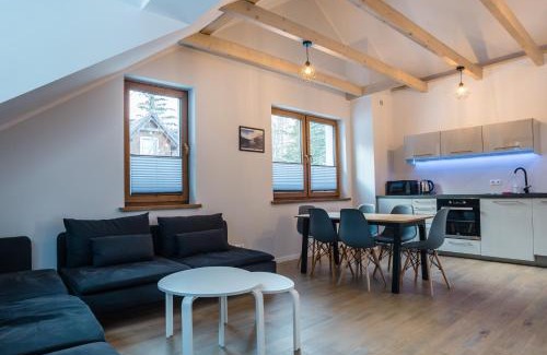 Karpacz Apartment | Aston -domek przy lesie, przestronny, apartamenty