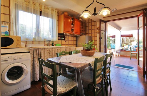 Piana Calzata Apartment | At 20 METERS (REAL!) from the BEACH with DIRECT ACCESS! 10 minutes from Cefalu