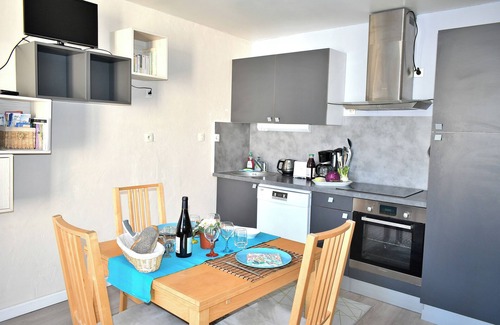 Montelimar Apartment | At'Home, in the historic center of Montelimar, cosy T2, Wifi