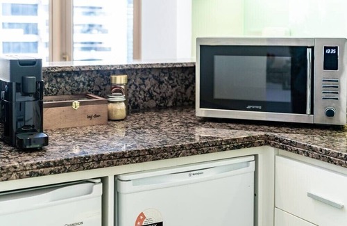 The Rocks Apartment | At Home with Sydney Harbour Bridge and Opera House