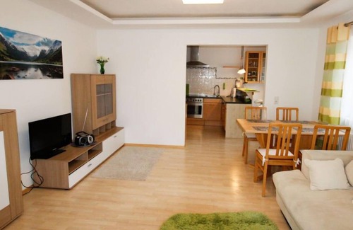 Saalfelden am Steinernen Meer Apartment | Appartement Anja by Interhome