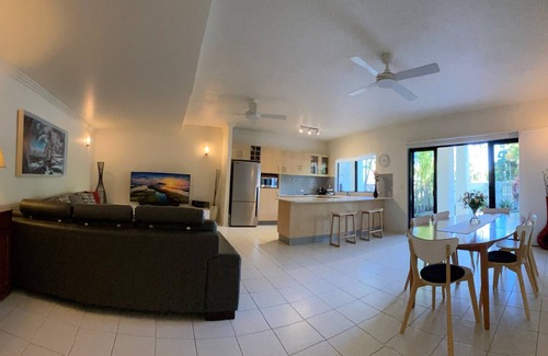 Townsville Apartment | At Strand Marina-Ground Floor with Courtyard