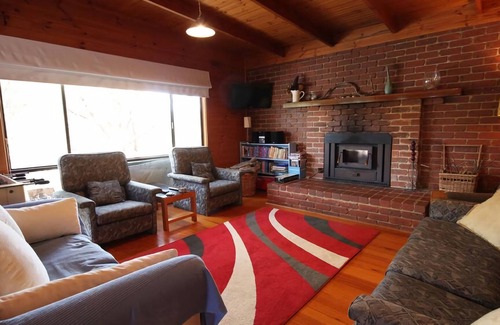 Venus Bay House | At The Beach - unplug, unwind and de-stress!
