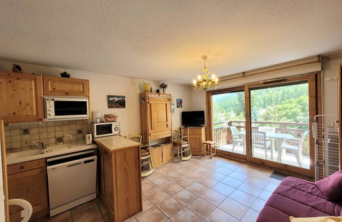 Saint-Chaffrey Apartment | AT THE FEET OF THE SKI SLOPES- FLAT 4 PEOPLE