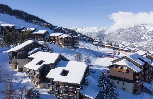 Montalbert Apartment | At the foot of the slopes