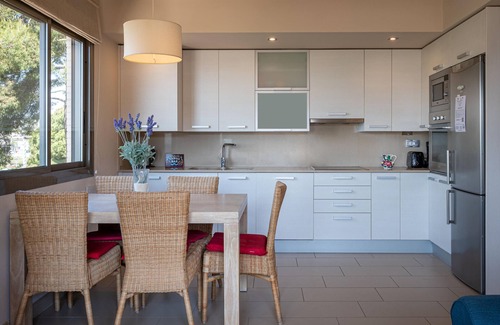 Torredembarra Apartment | AT010 Ultramar: Apartamento con vistas al mar y al paseo marítimo en segunda línea de la playa