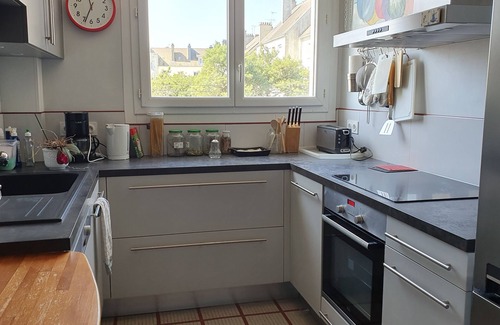 Saint-Nazaire Apartment | Atelier ♥️♥️♥️ - Entre Plage & Port, Atelier d'Artiste à Saint-Nazaire