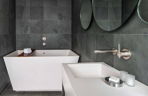 Lower East Side Hotel | Atelier King Room at Hotel on Rivington