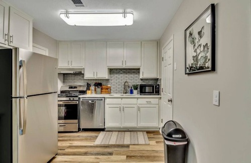 Austell House | ATH - Austell - 2BR - Pet Friendly - Fenced (2301)