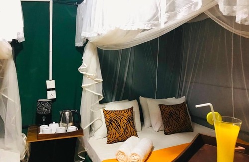 Udawalawa Hotel | Atha Safari Resort & Riverside Camping
