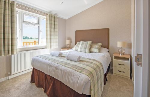 Diss Resort | Athelington Hall Farm Lodges