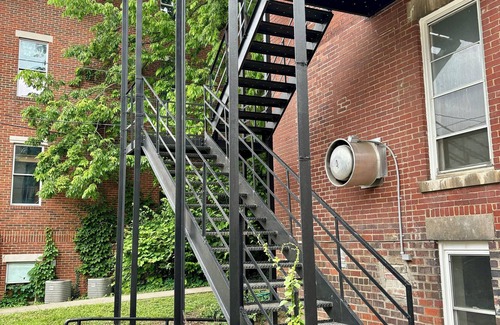 Athens Apartment | Athenian Apartment-Uptown:1 block to Court Street & 2 blocks to College Green.