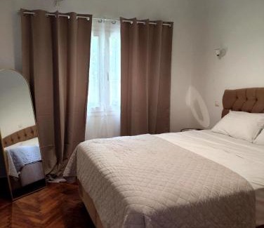 Khalandrion Apartment | Athenian Stay Chara's Apartment