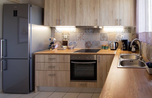 Spata-Artemida House | Athens Airport Loft