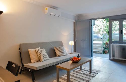 Ilisia Apartment | Athens Garden House - 3 Guests
