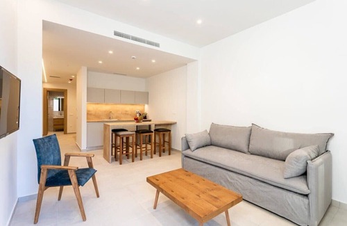 Dafni Apartment | Athens Grec Suites - Charm of Dafnis Haven