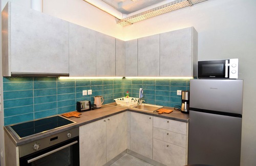 Athens City Centre Apartment | Athens industrial design apartment 5 min from Monastiraki metro