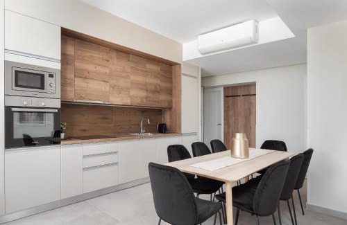 Zografos Apartment | Athens Luxury Ethereal View