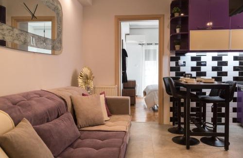 Neos Kosmos Apartment | Athens Neos Kosmos 2BDR apt next to metro station