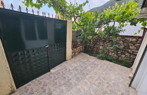 Lukove Apartment | Athina Rooms