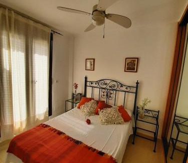 Zahara de los Atunes Apartment | Atico Junto Al Mar en Zahara Pueblo