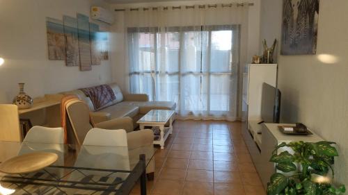 Atlanterra Apartment | ATLANTERRA BAJO. SALIDA DIRECTA. URBANIZACIÓN DE LUJO. PISCINAS CANCHAS PÁDEL. WIFI Y A/A